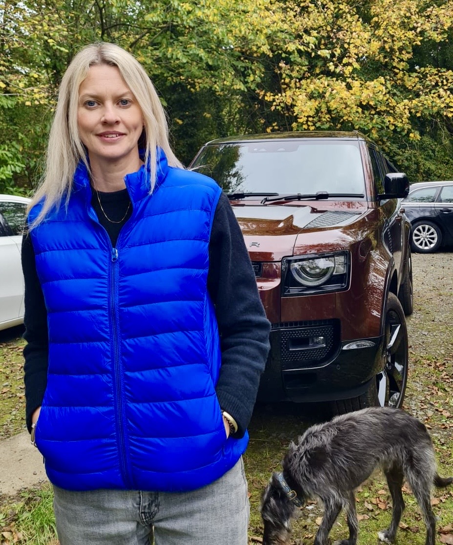 Sapphire Down Gilet with travel bag